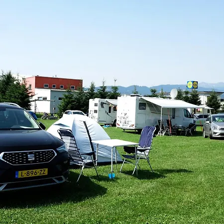 Camping Sportzentrum Zeltweg - A Silent Alternative Exterior photo