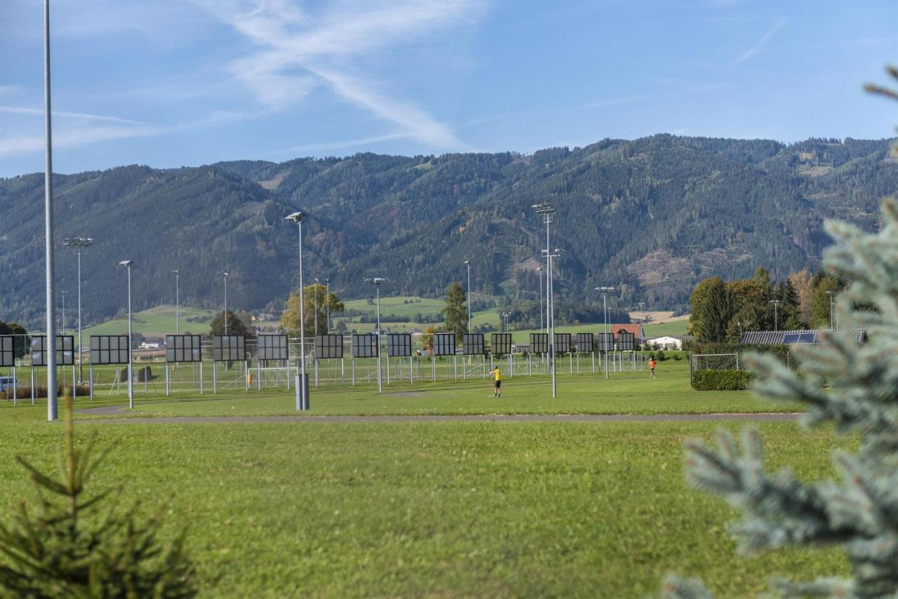 Sportzentrum - A Silent Alternative Camping Zeltweg