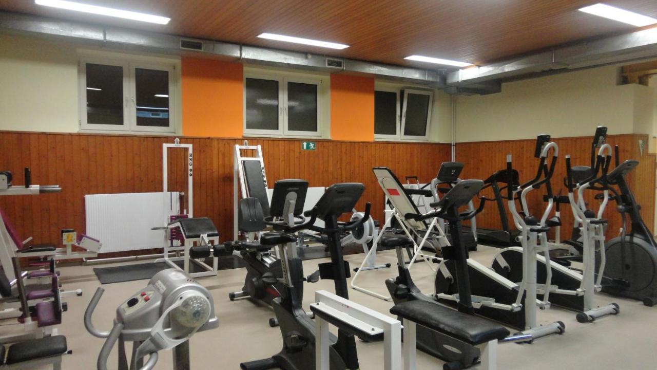 Sportzentrum - A Silent Alternative Camping *